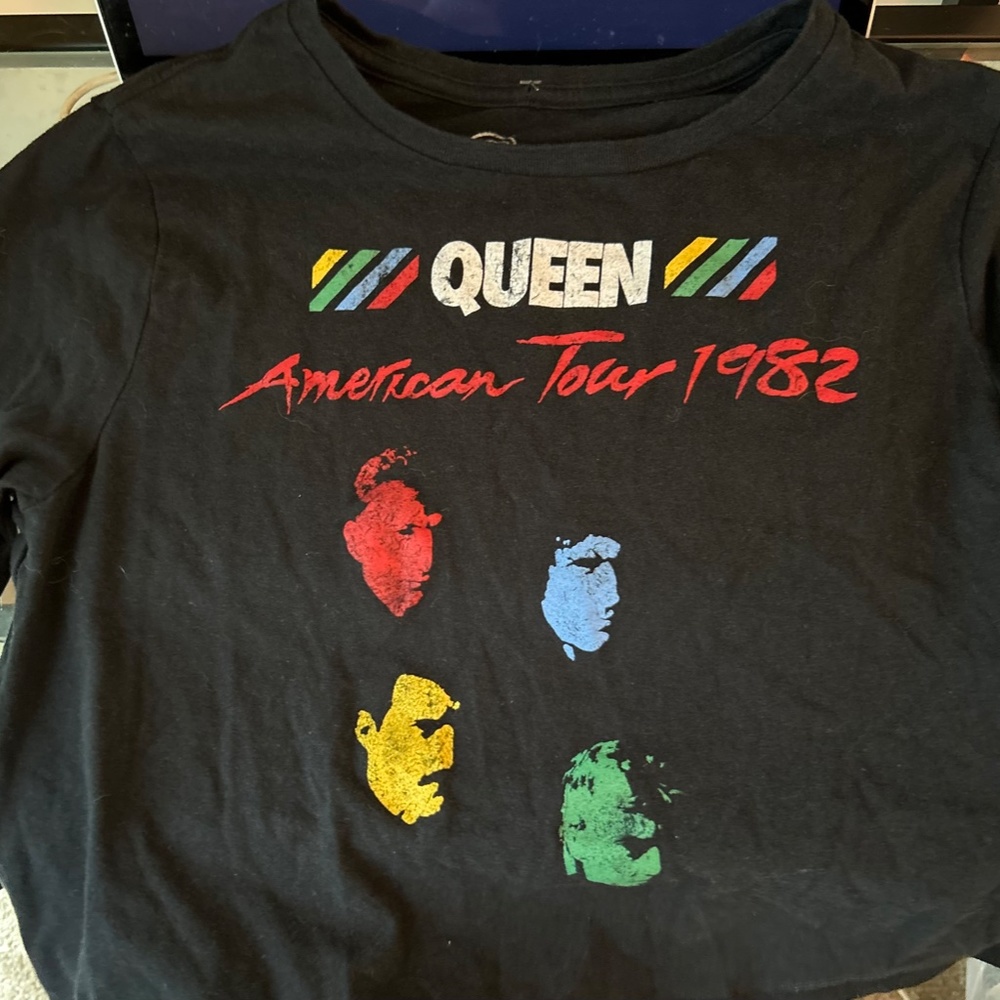 Queen American Tour 1982 Screen Stars T-Shirt Long Sleeve Size XS - Picture 2 of 3